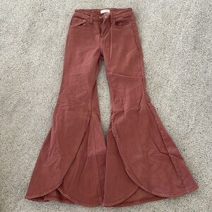SHYANNE TULIP FLARE JEANS - reddish brown - size 25 women's - western fashion -